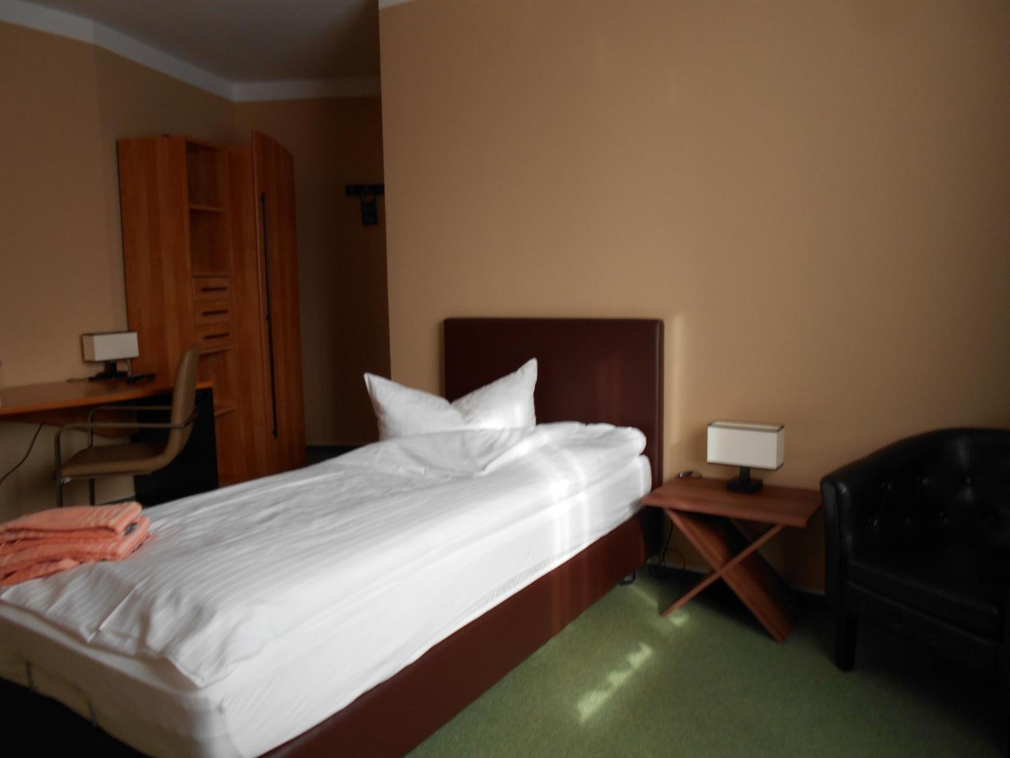 Siu Hotel Magdeburg Hotel 3*